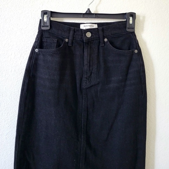 Unworn Reformation Daria Ultra High Rise Denim Maxi Skirt in Nidri - Picture 6 of 11
